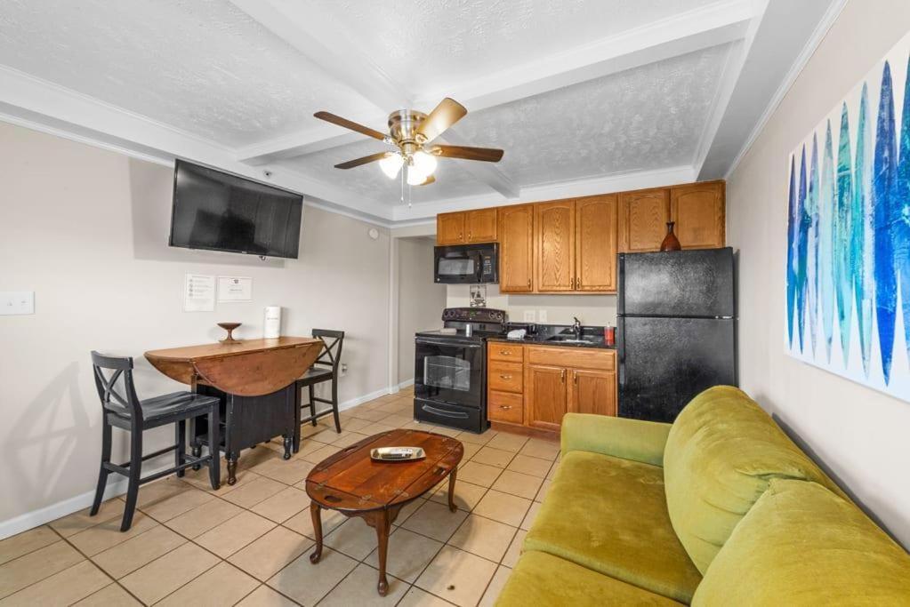 Perfect Location 1Br Pool Parking Outside Area 8 Apartment Myrtle Beach Exterior photo